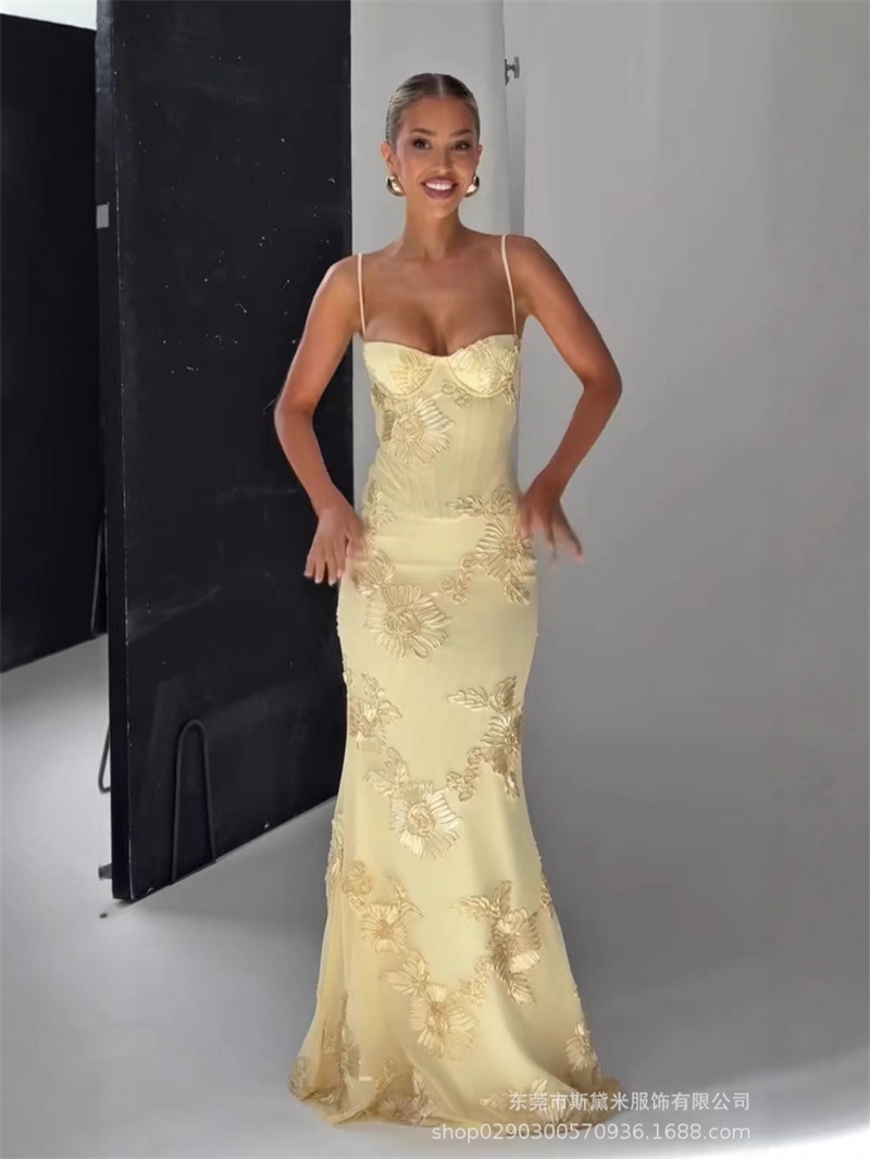 노란색 자수 여성 프롬 드레스 섹시 코르셋 민소매 블랙 - Yellow Formal Wear Women 리뷰 및 가격